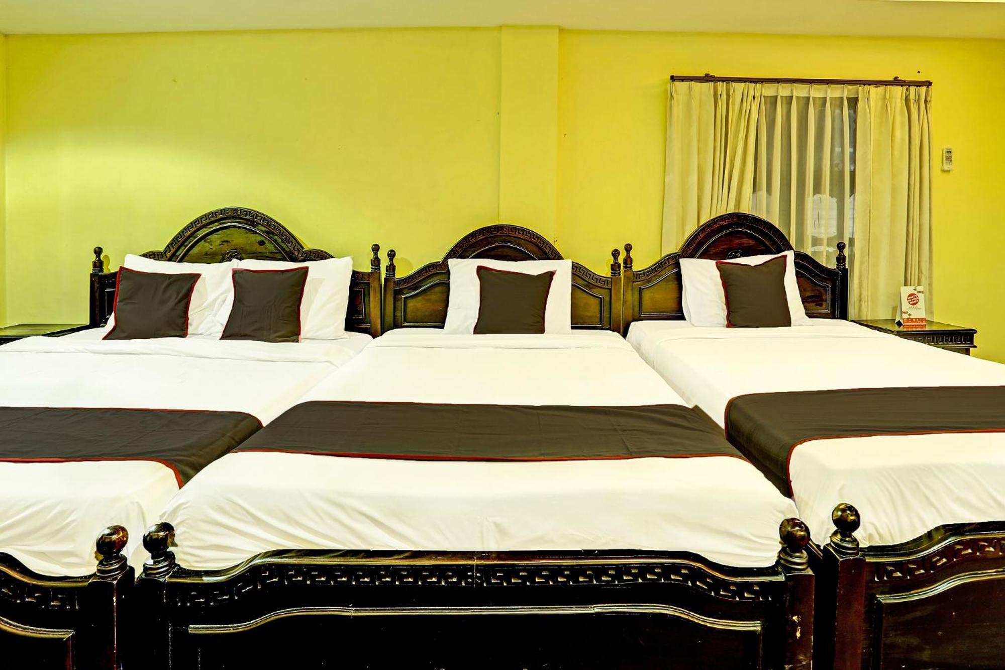 Collection O 91081 New Arena Hotel Kuta Lombok Exteriör bild